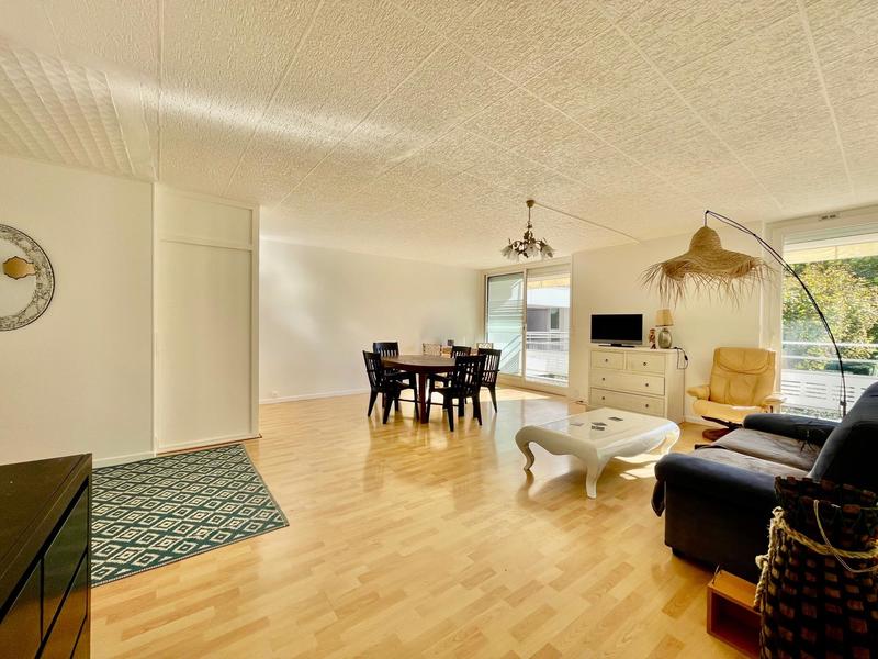 Appartement - 75 m² - 3 pièces