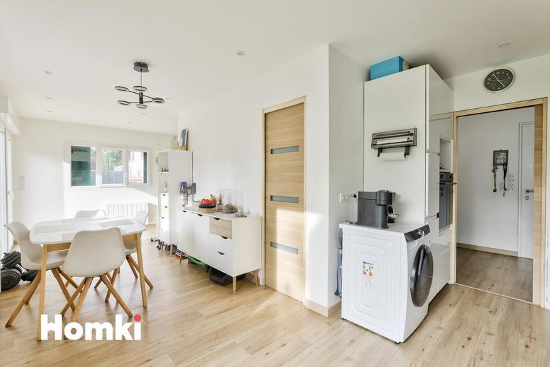 Maison - 87 m² - 5 pièces