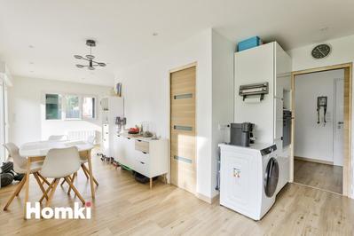 Maison - 87 m² - 5 pièces