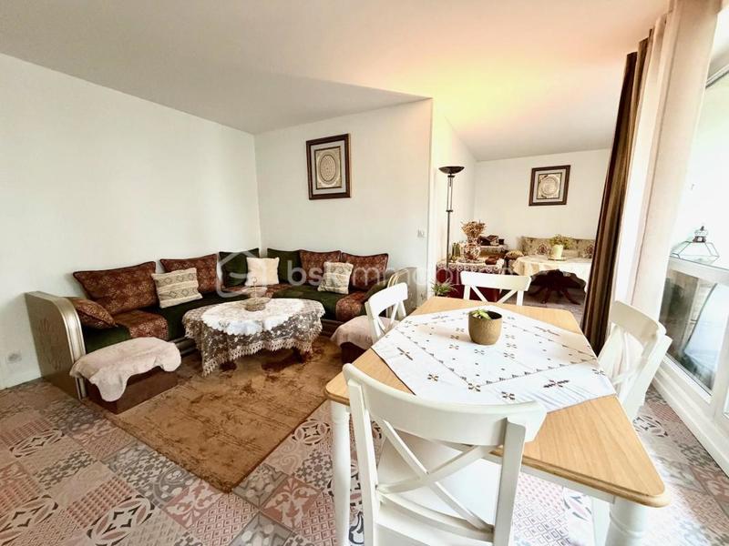 Appartement - 96 m² - 5 pièces