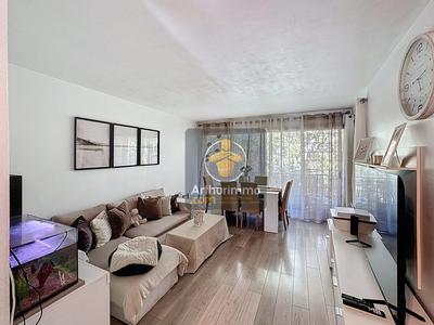 Appartement - 78 m² - 4 pièces