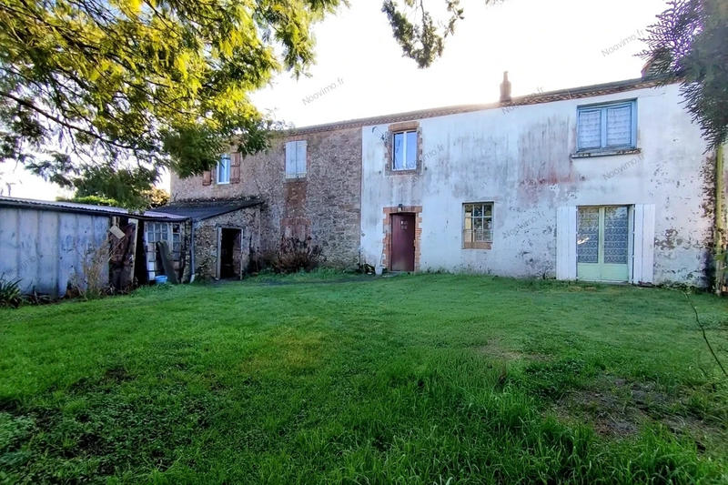 Maison - 98 m² - 4 pièces