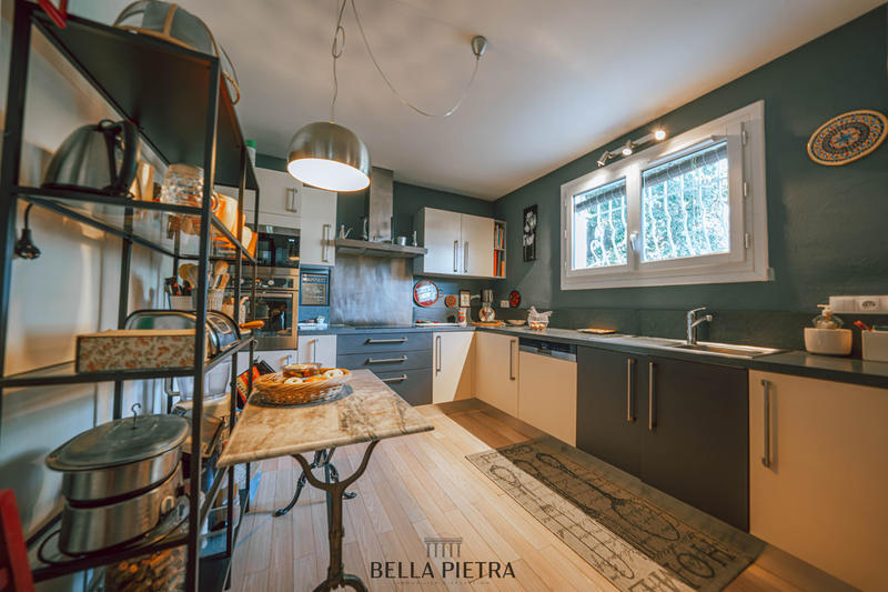 Maison - 174 m² - 4 pièces