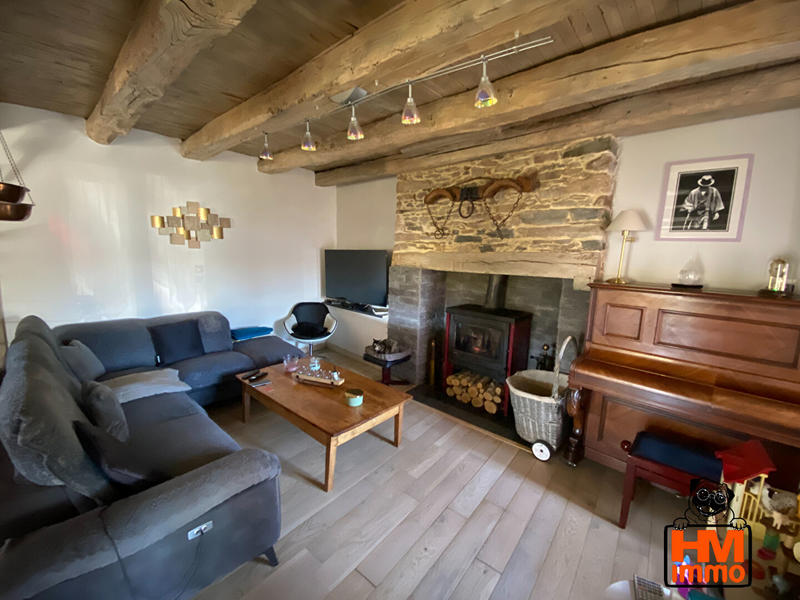 Maison - 183 m² - 10 pièces