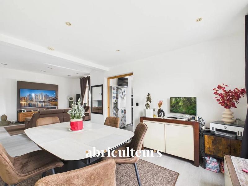 Appartement ancien - 162 m² - 6 pièces