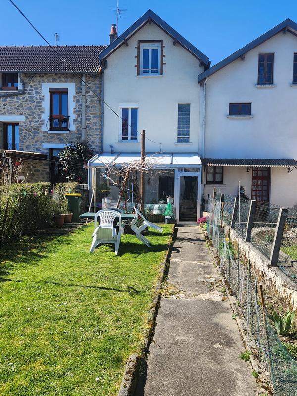 Maison - 100 m² - 6 pièces