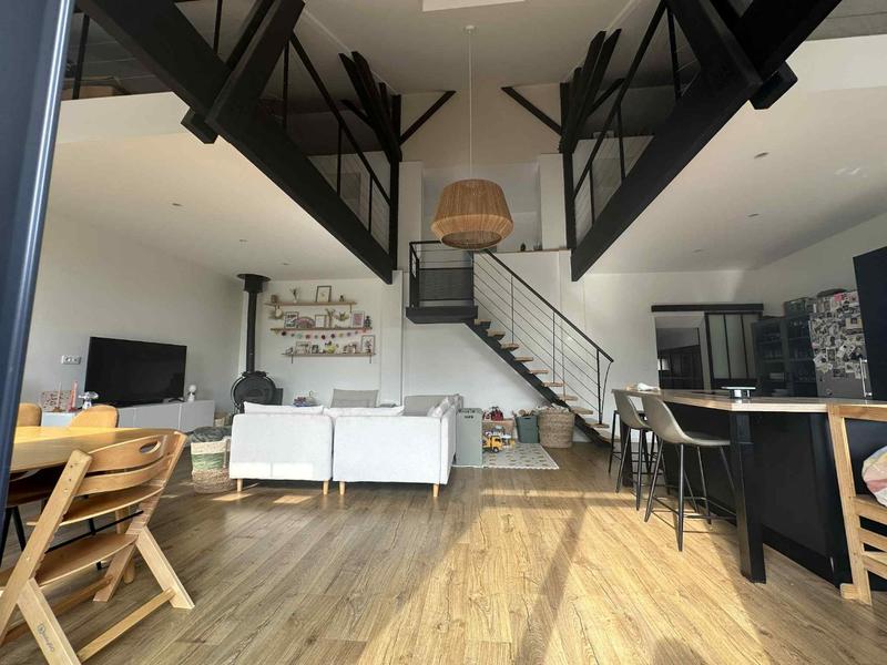 Maison - 120 m² - 5 pièces