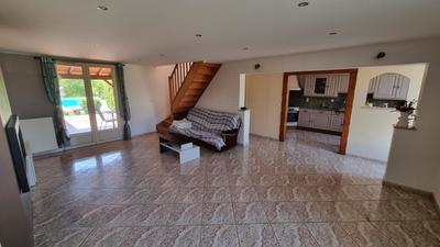 Maison - 160 m² - 7 pièces