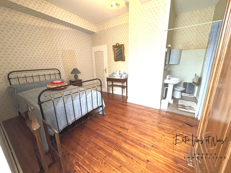 Maison - 165 m² - 6 pièces