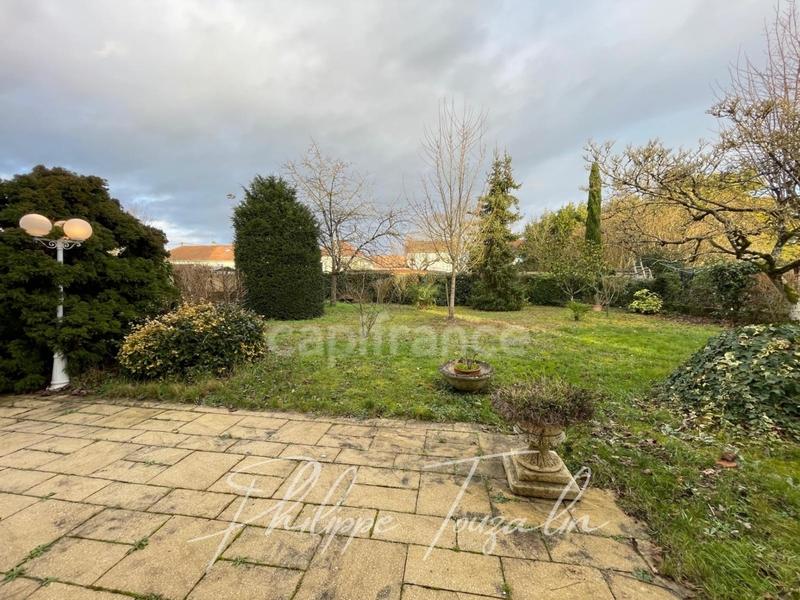 Maison - 152 m² - 8 pièces