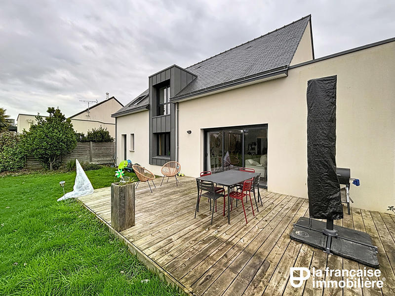 Maison - 141 m² - 5 pièces