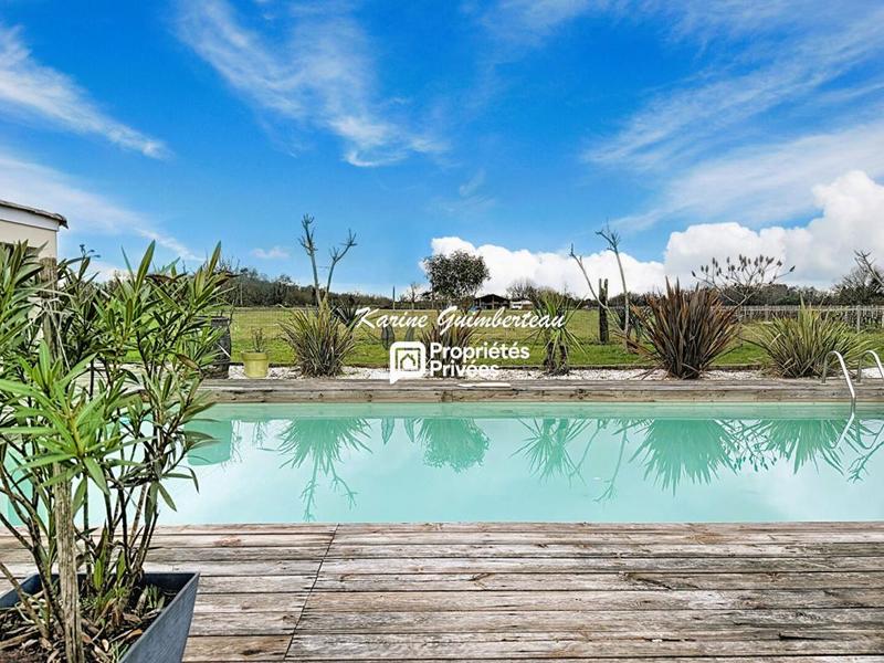 Villa - 160 m² - 4 pièces