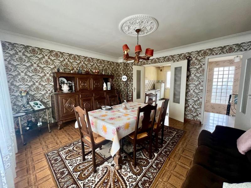 Maison - 115 m² - 4 pièces