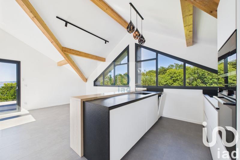 Appartement - 132 m² - 4 pièces