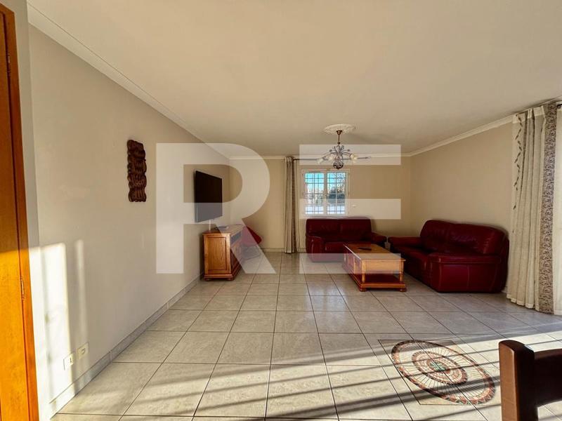 Maison traditionnelle - 116 m² - 6 pièces