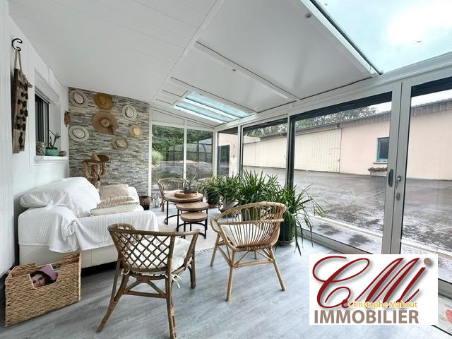 Maison - 385 m² - 11 pièces