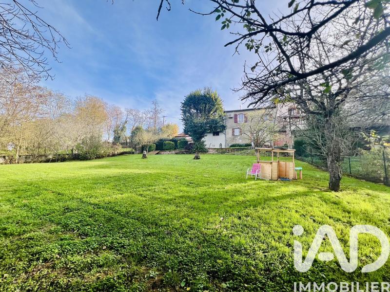 Maison de village - 100 m² - 5 pièces