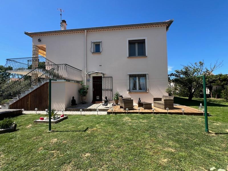 Maison - 145 m² - 7 pièces