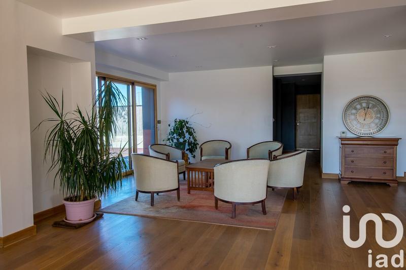 Maison de maîtres - 391 m² - 6 pièces
