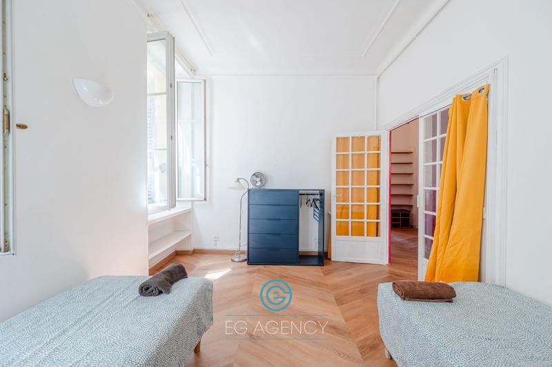 Appartement - 95 m² - 3 pièces