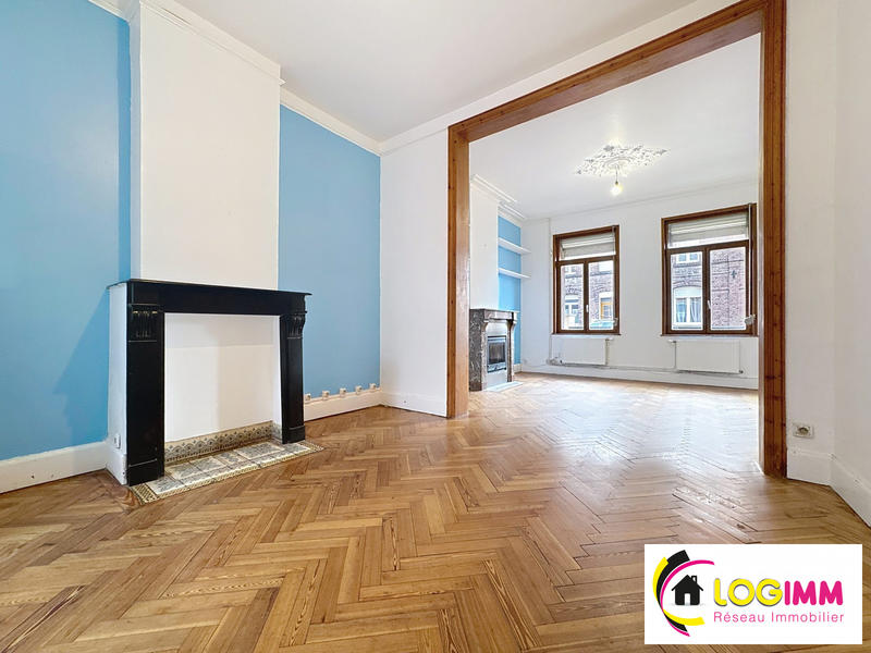 Maison - 170 m² - 9 pièces