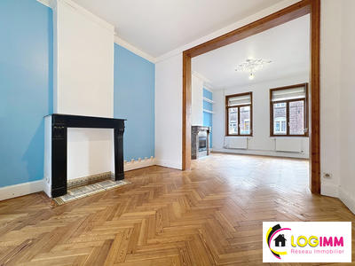 Maison - 170 m² - 9 pièces