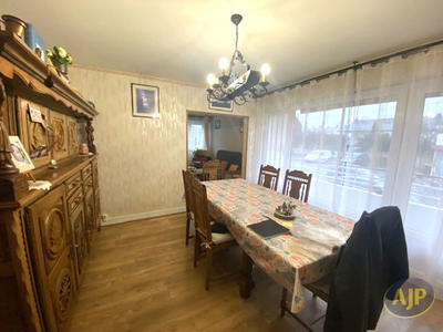 Appartement - 72 m² - 4 pièces