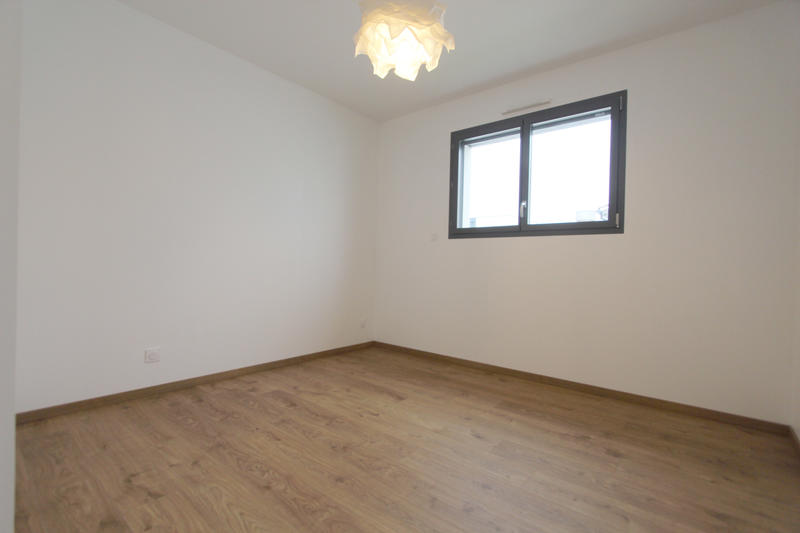 Maison - 121 m² - 6 pièces