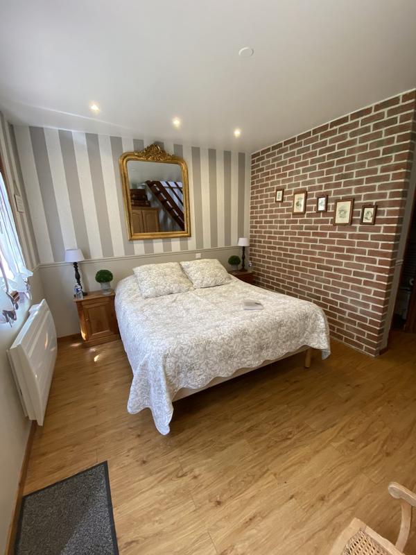 Maison traditionnelle - 462 m² - 12 pièces