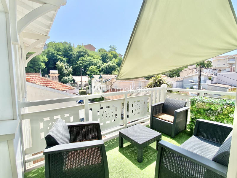 Appartement - 132 m² - 5 pièces