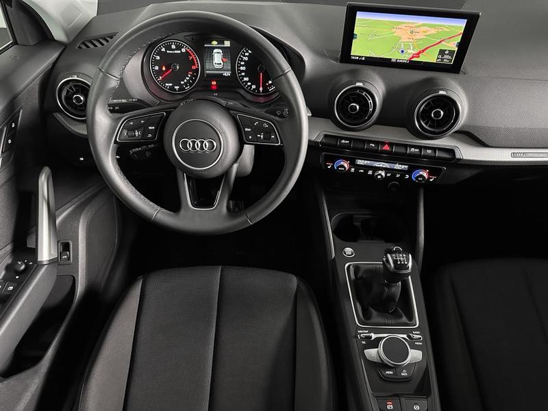 Audi Q2 - 30 Tfsi 110ch Ja17p Sieges Chauff Camera Gps Full Led Keylessgo Tel Clim 110 Ch 1°Main