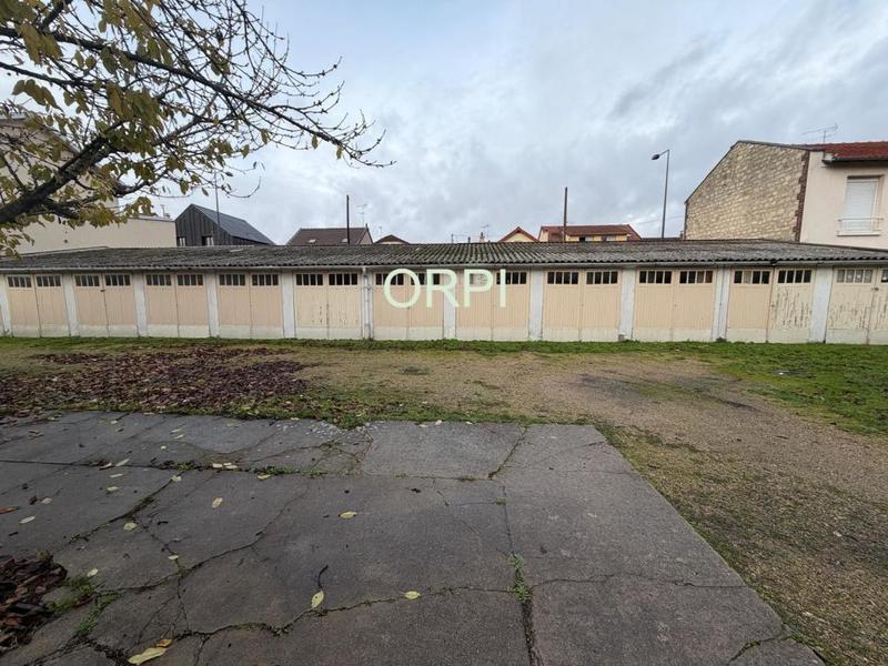 Maison - 221 m² - 5 pièces