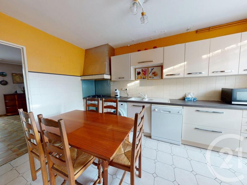 Maison - 120 m² - 5 pièces