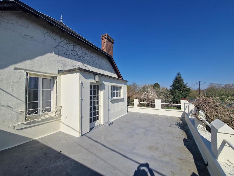 Maison - 190 m² - 7 pièces