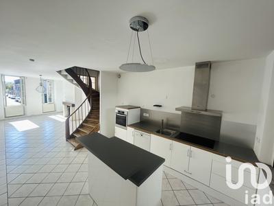 Maison - 95 m² - 5 pièces