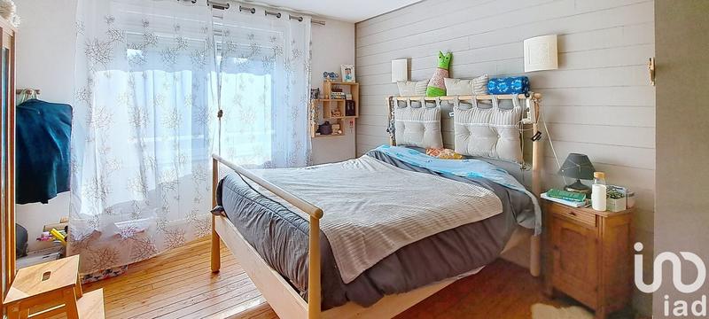 Maison - 202 m² - 8 pièces