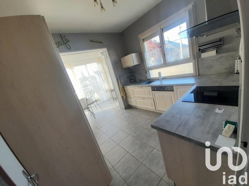 Maison - 94 m² - 6 pièces