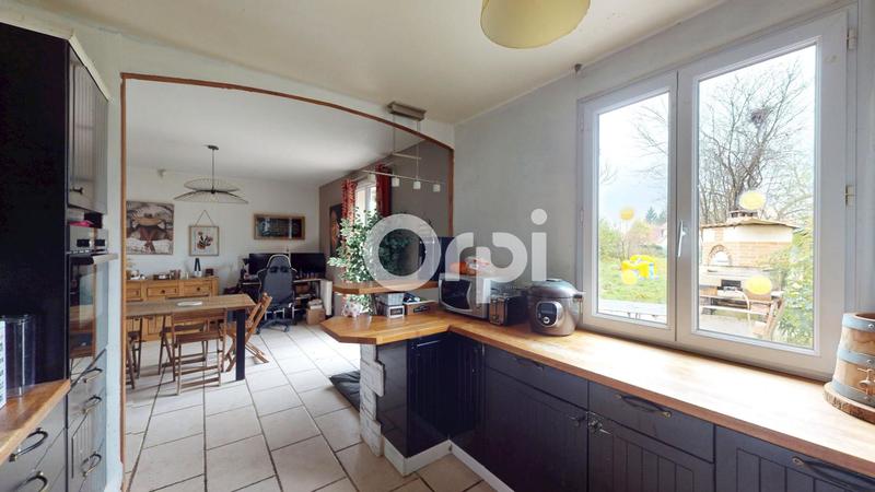 Maison - 102 m² - 6 pièces