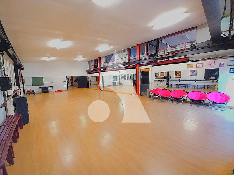 Local commercial - 435 m²