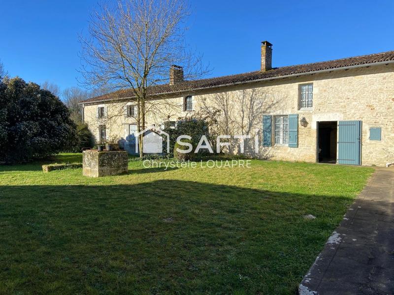 Maison - 285 m² - 8 pièces