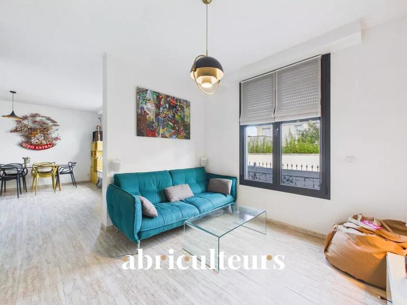 Maison de ville - 117 m² - 5 pièces