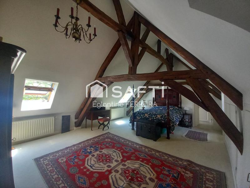 Propriété - 451 m² - 12 pièces