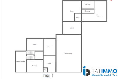 Maison - 239 m² - 7 pièces