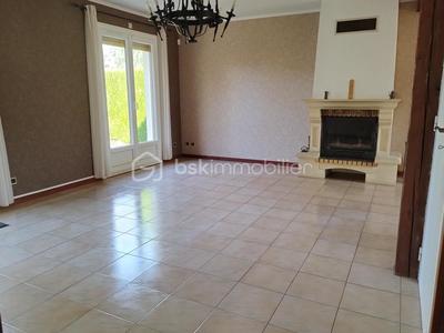 Maison - 117 m² - 6 pièces