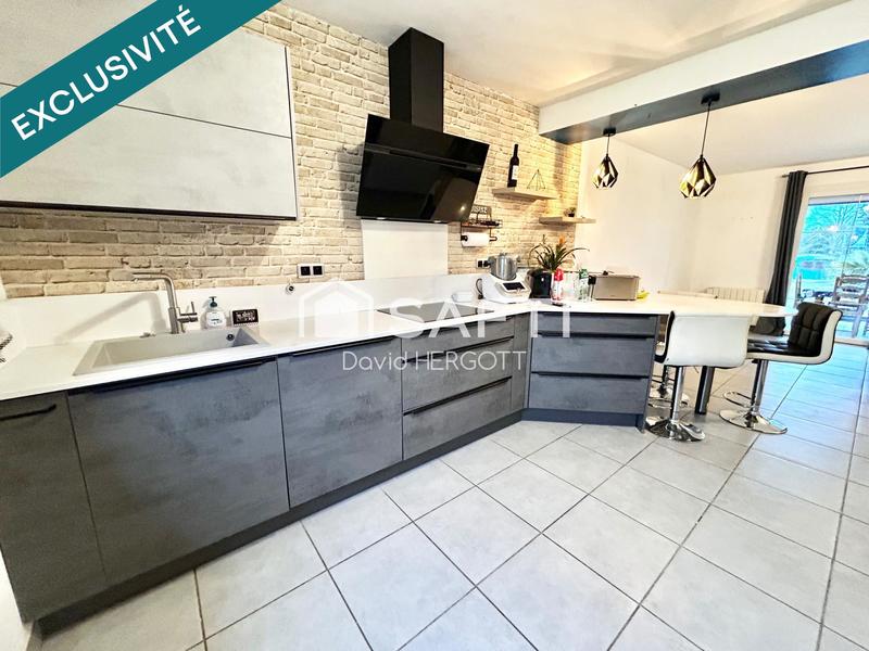 Maison - 105 m² - 4 pièces