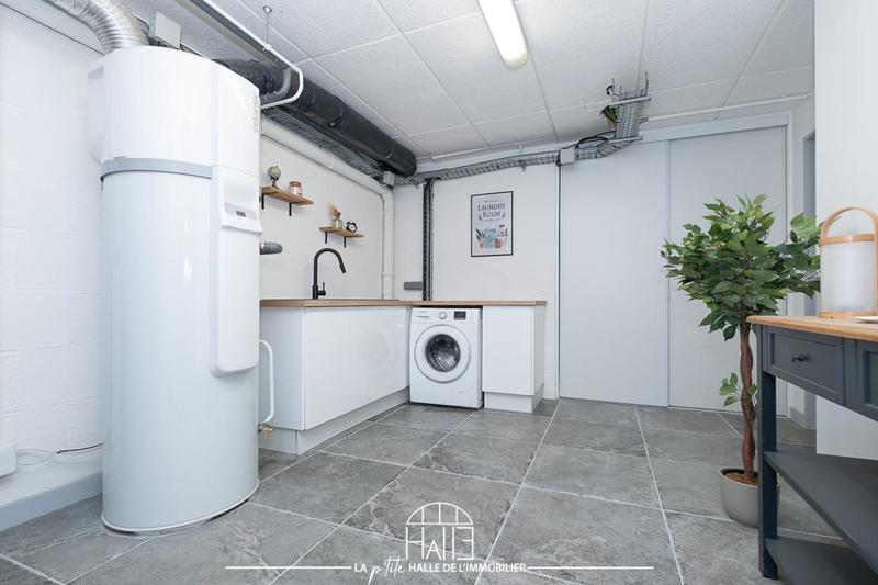 Pavillon - 140 m² - 6 pièces