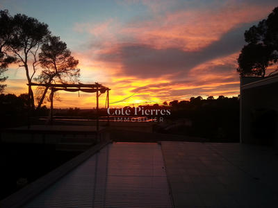 Villa - 213 m² - 5 pièces