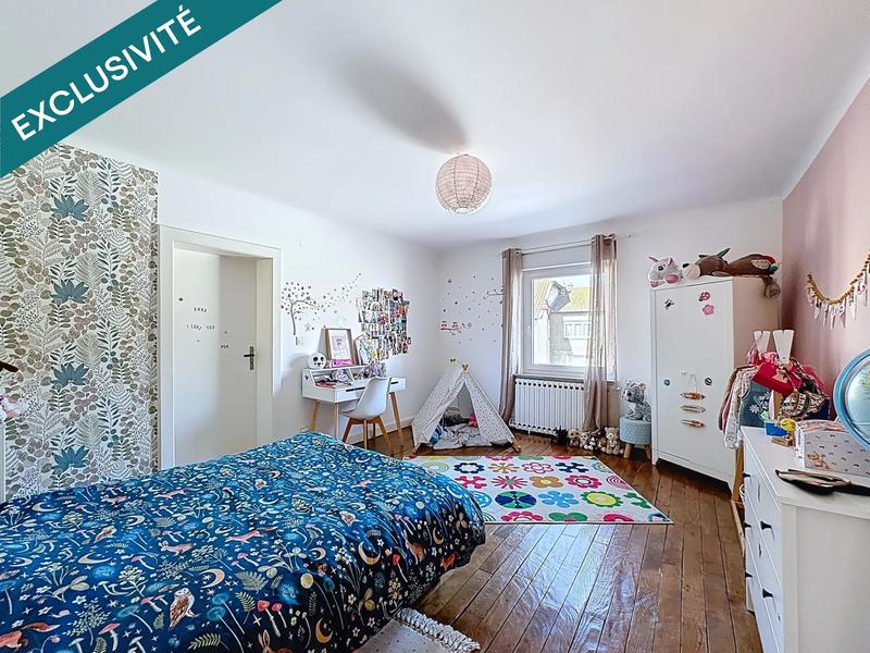 Maison de village - 250 m² - 7 pièces