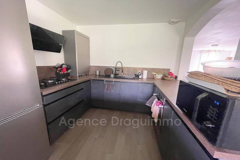 Villa - 93 m² - 5 pièces