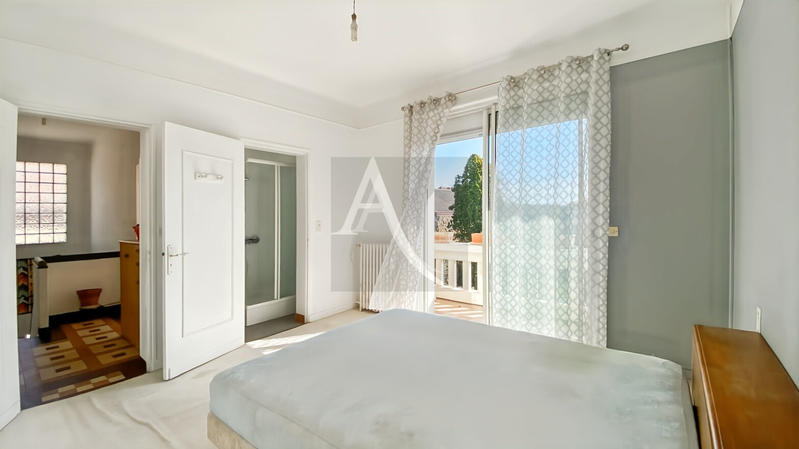 Maison - 139 m² - 7 pièces